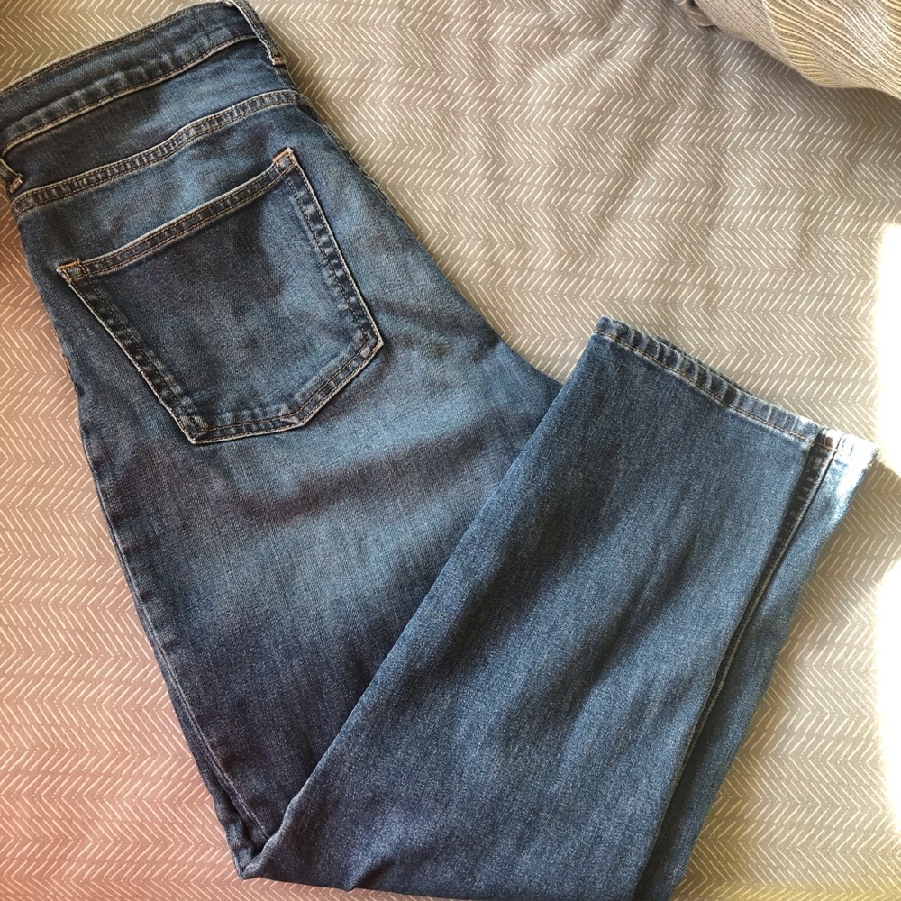 Everlane Cheeky Straight Ankle Jeans